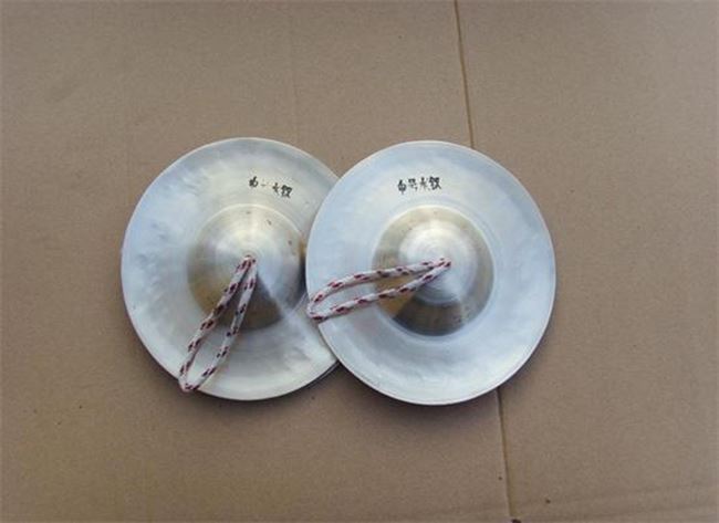 中小學(xué)音體美器材項目招標(biāo)